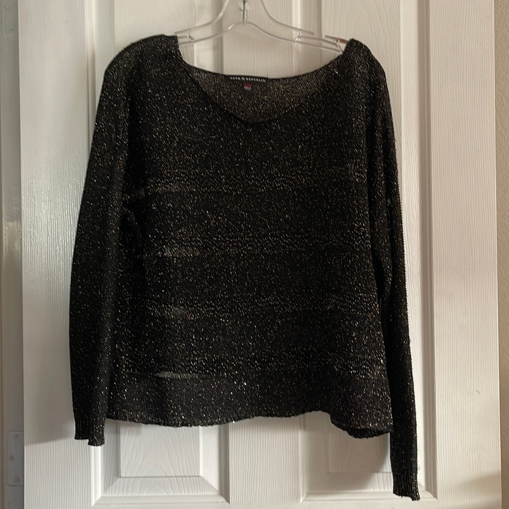 Rock & Republic Black with Gold threading SMALL